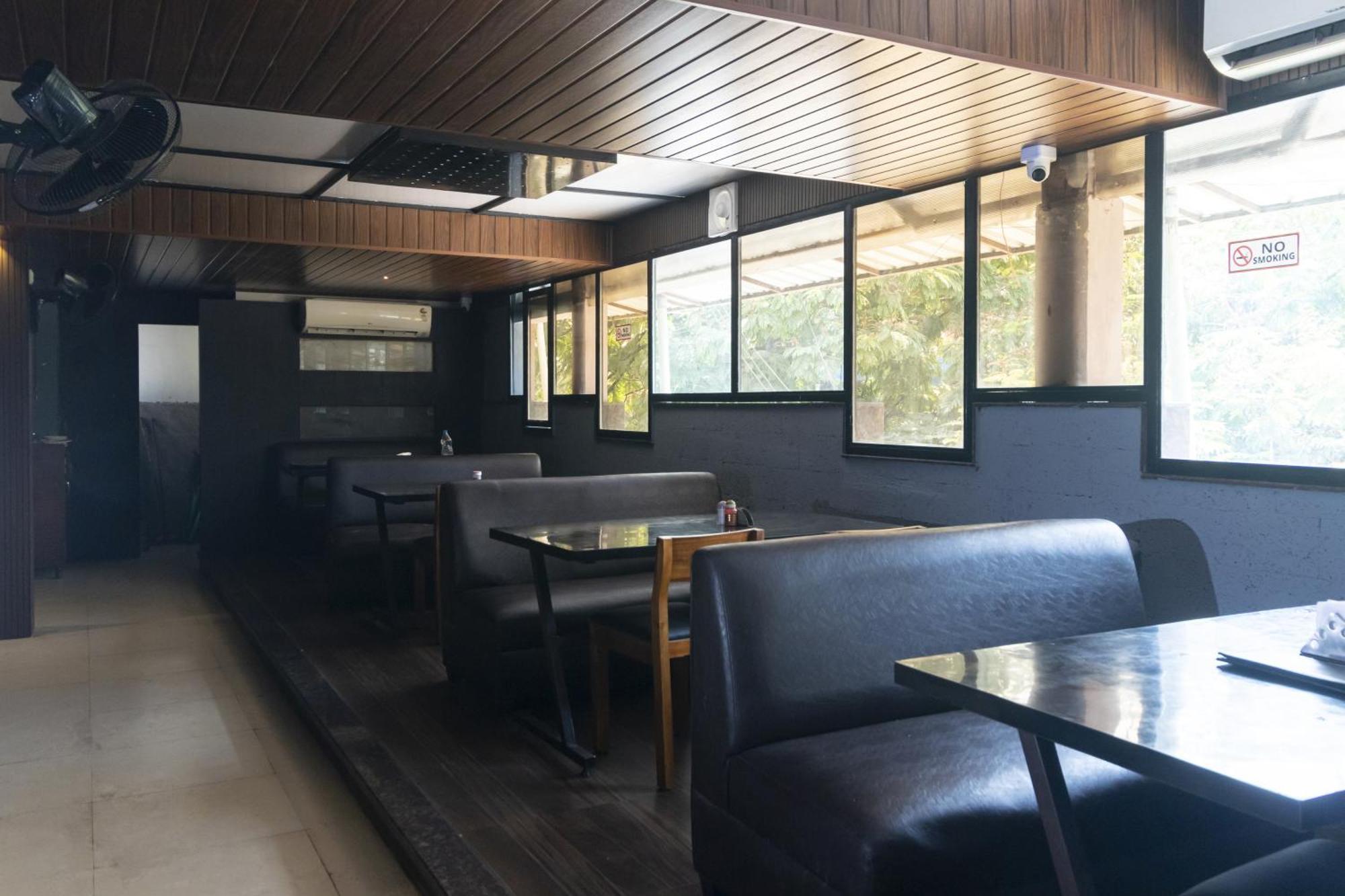 Hotel Telehaus International Bangalore Bagian luar foto