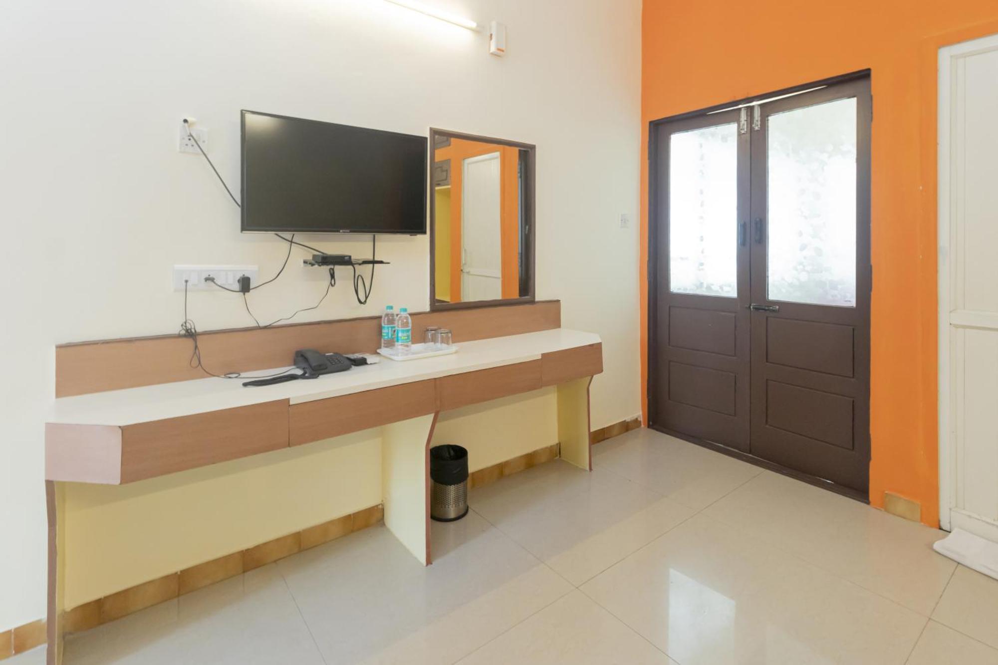 Hotel Telehaus International Bangalore Bagian luar foto