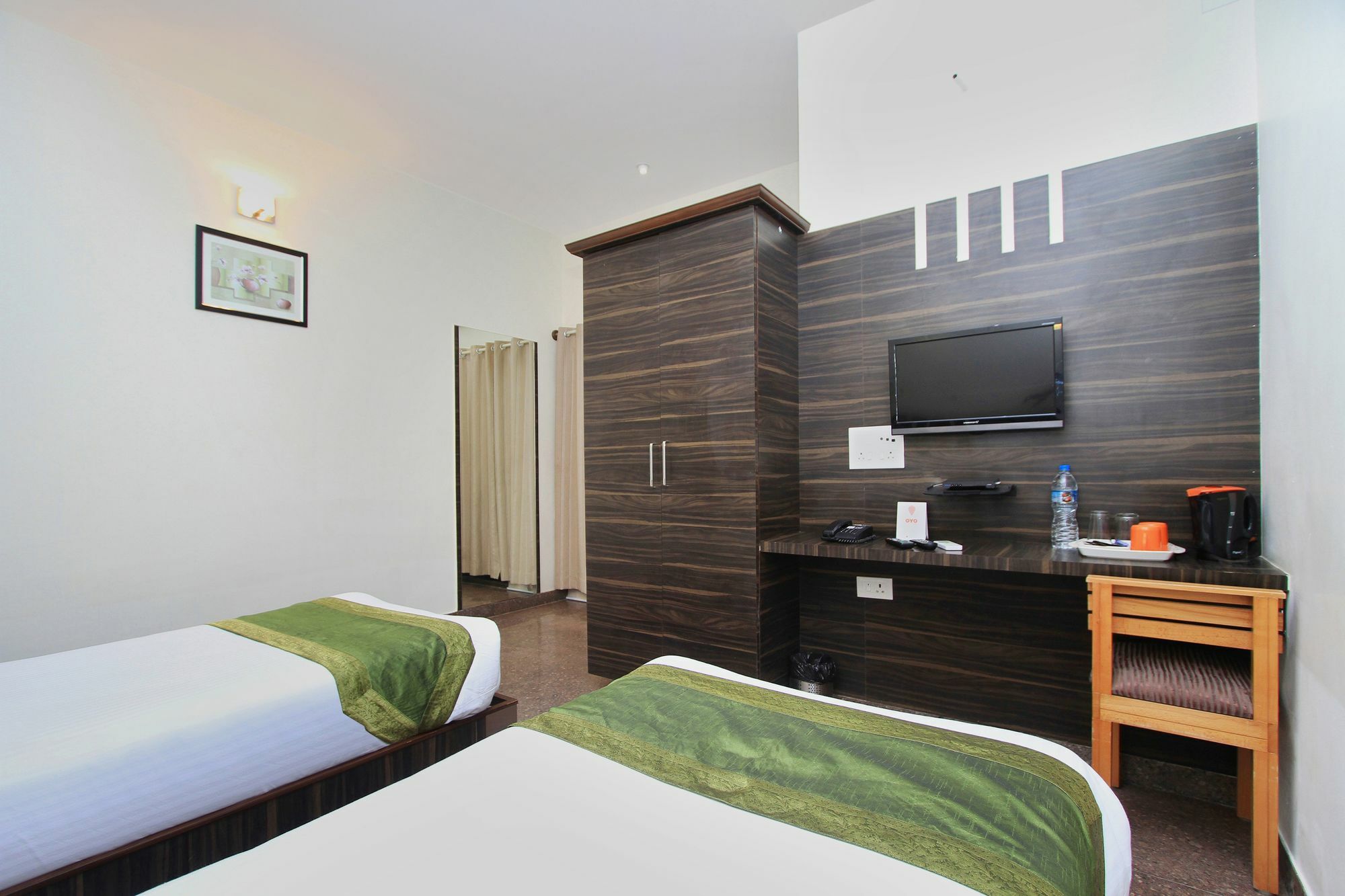 Hotel Telehaus International Bangalore Bagian luar foto